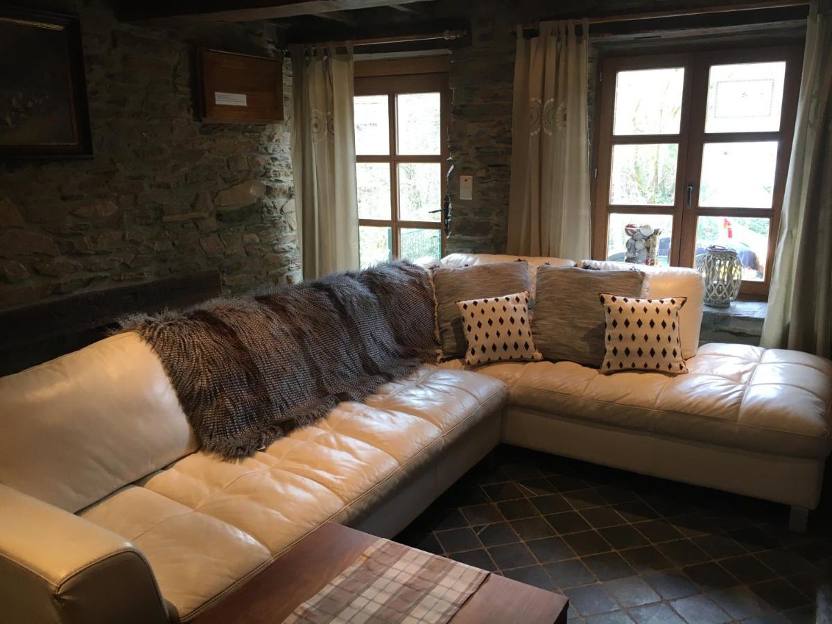 Vieux Logis Een Prachtige Ardeense Vakantiewoning Vresse-sur-Semois Luaran gambar